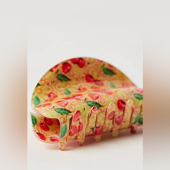 NWT Free People Well Traveled Claw Clip - Picture 3 of 10